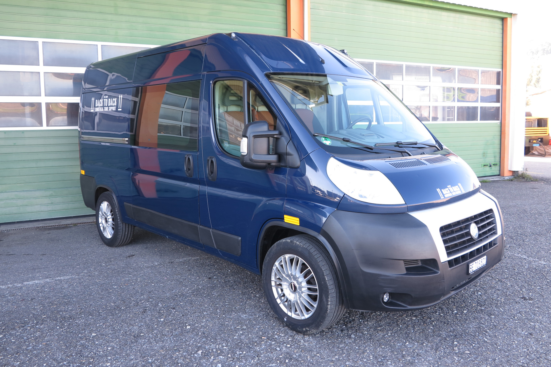 FIAT_Ducato_Hochraum_halbtotale.JPG